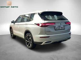 Mitsubishi, Outlander, 1.5 л., CVT, 2023 г., 40 км
